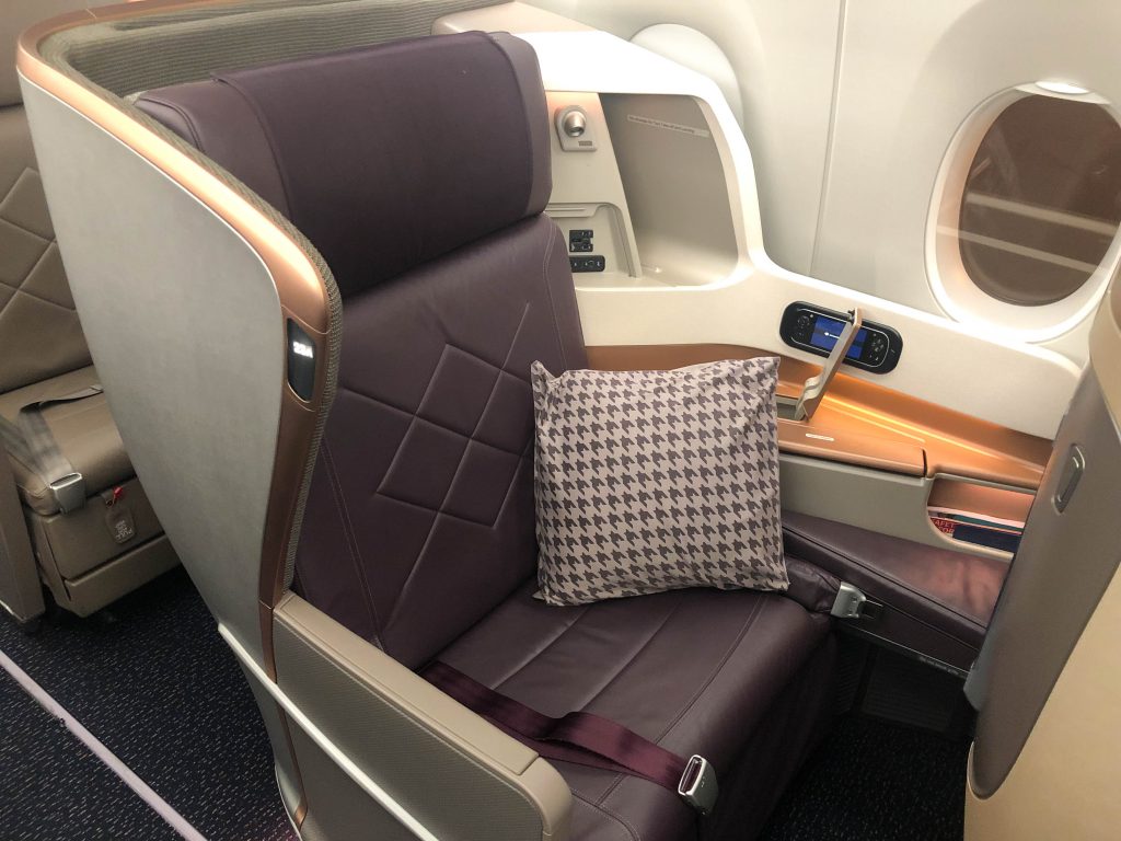 Singapore airlines A350 business class seat