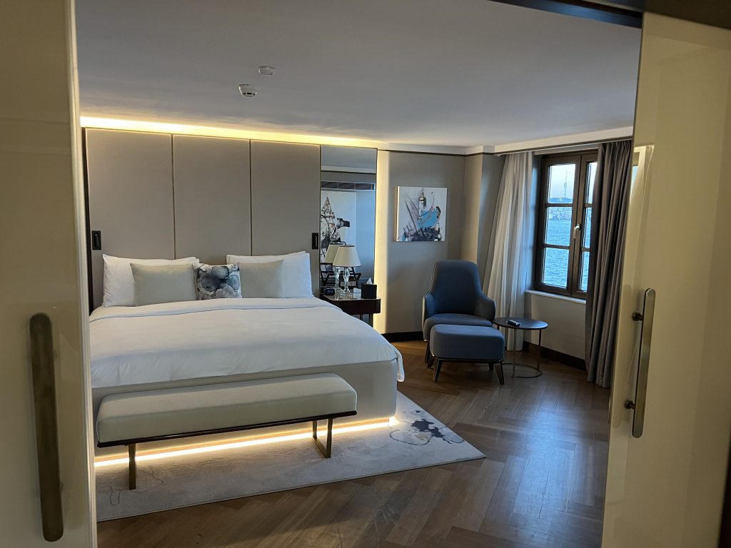 JW Marriott Istanbul Bedroom
